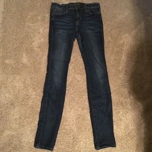 Joe’s Jeans Mid Rise Skinny